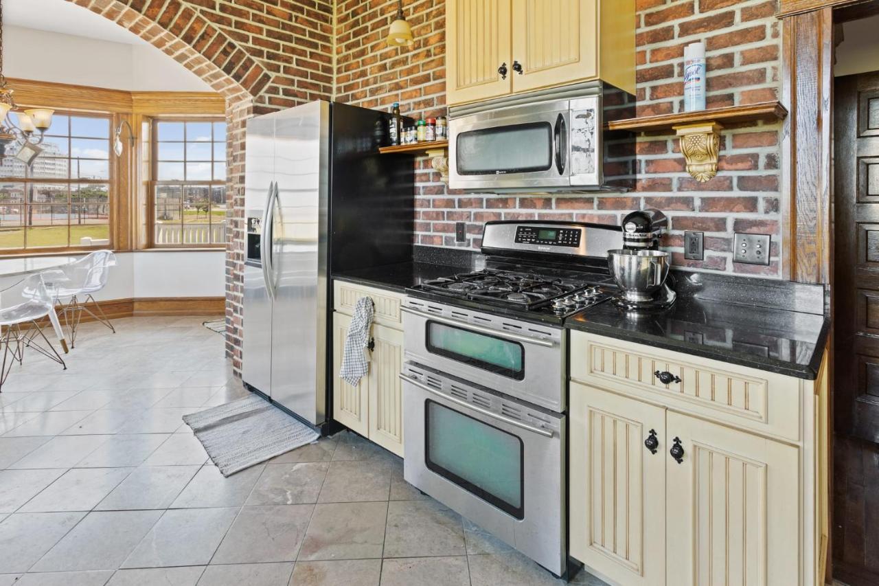 فيلا Grand Historic 8Br 6 5Ba Mansion Waterfront Decks أتلانتيك سيتي المظهر الخارجي الصورة